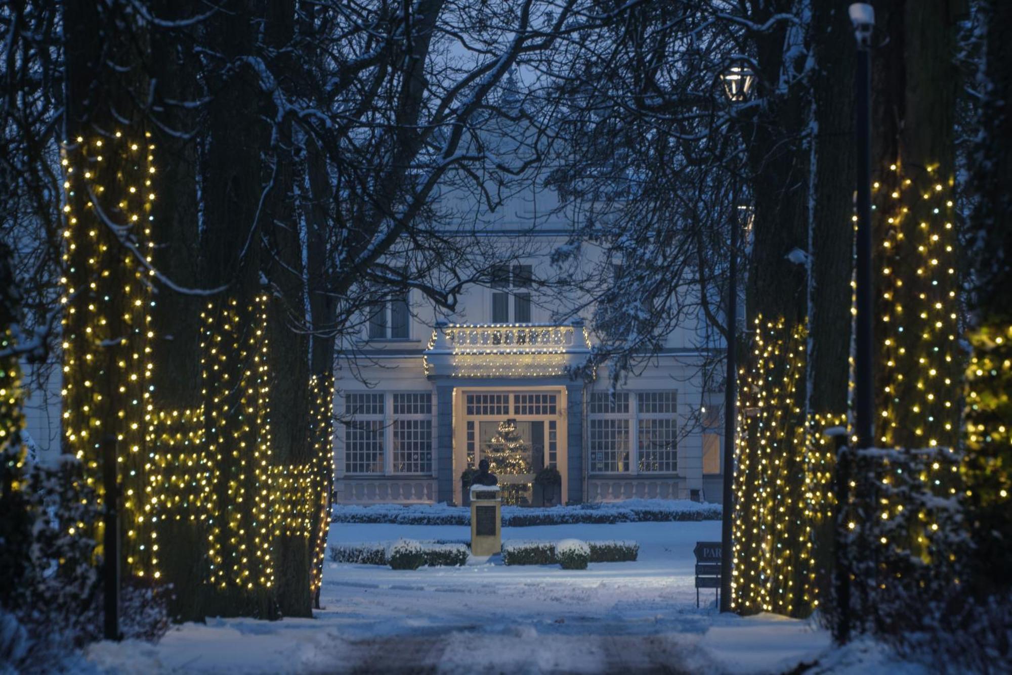 Hotel Palac Romantyczny Turzno Exterior foto